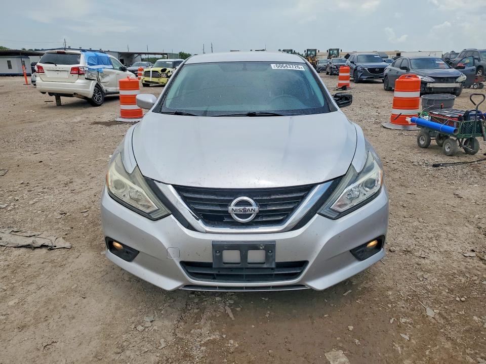 2017 NISSAN ALTIMA 2.5 SV — Фото 5 из 13