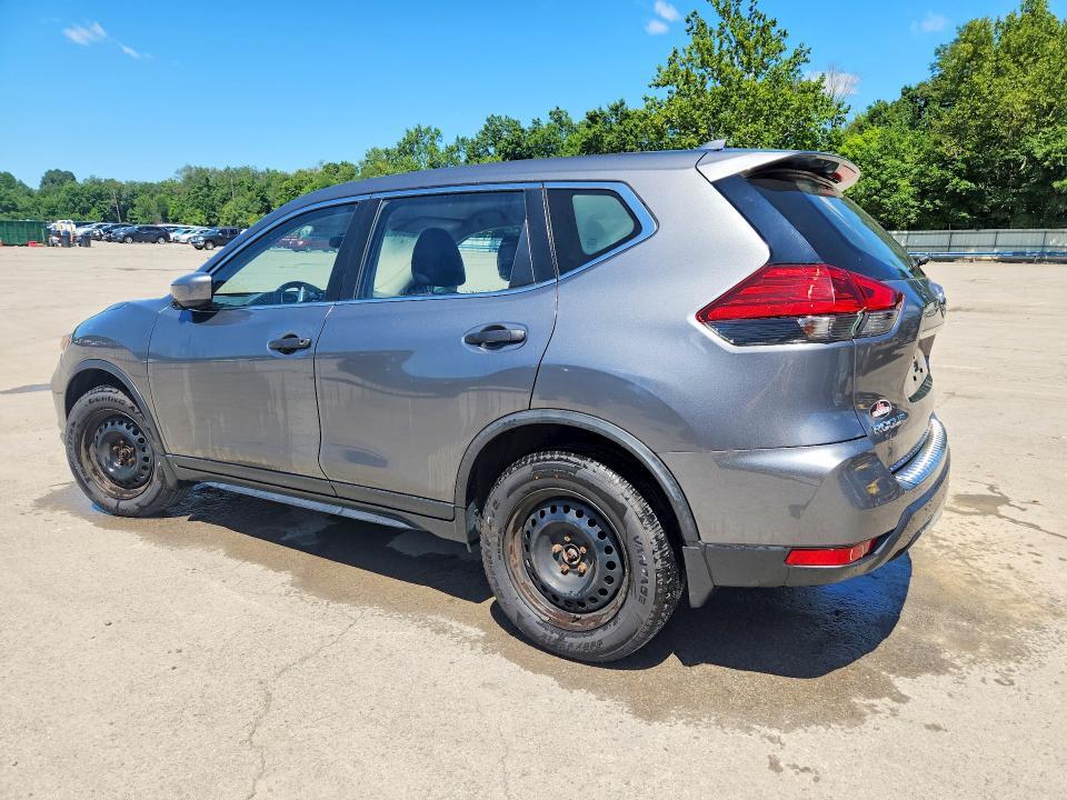 JN8AT2MV8HW004131 2017 NISSAN ROGUE photo no. 2