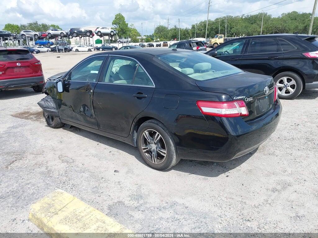 4T1BF3EK4BU200972 2011 TOYOTA CAMRY photo no. 3