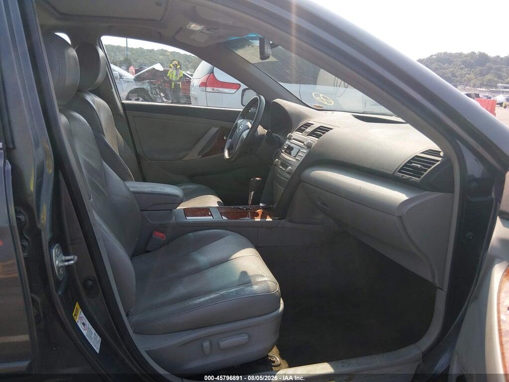 4T4BF3EK2BR130474 2011 TOYOTA CAMRY photo no. 5