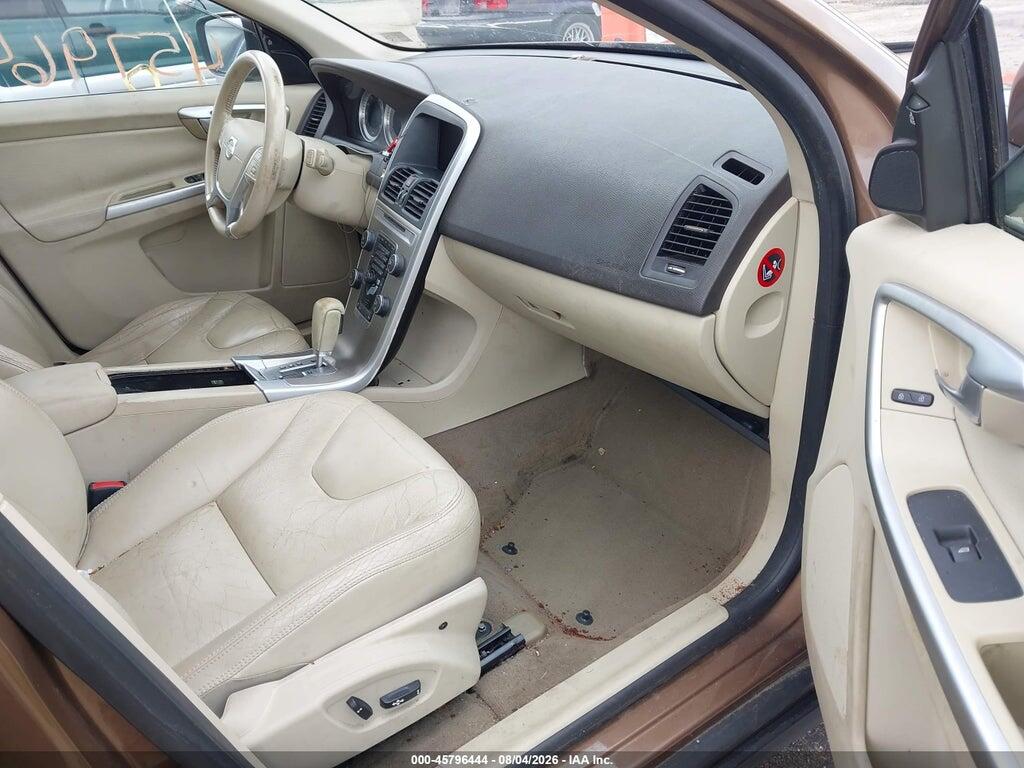 YV4952DL7B2176010 2011 VOLVO XC60 photo no. 5
