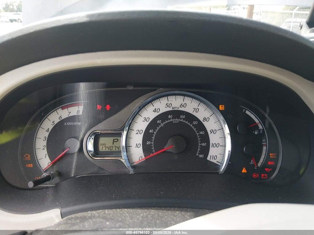 5TDXK3DC7BS100658 2011 TOYOTA SIENNA photo no. 7