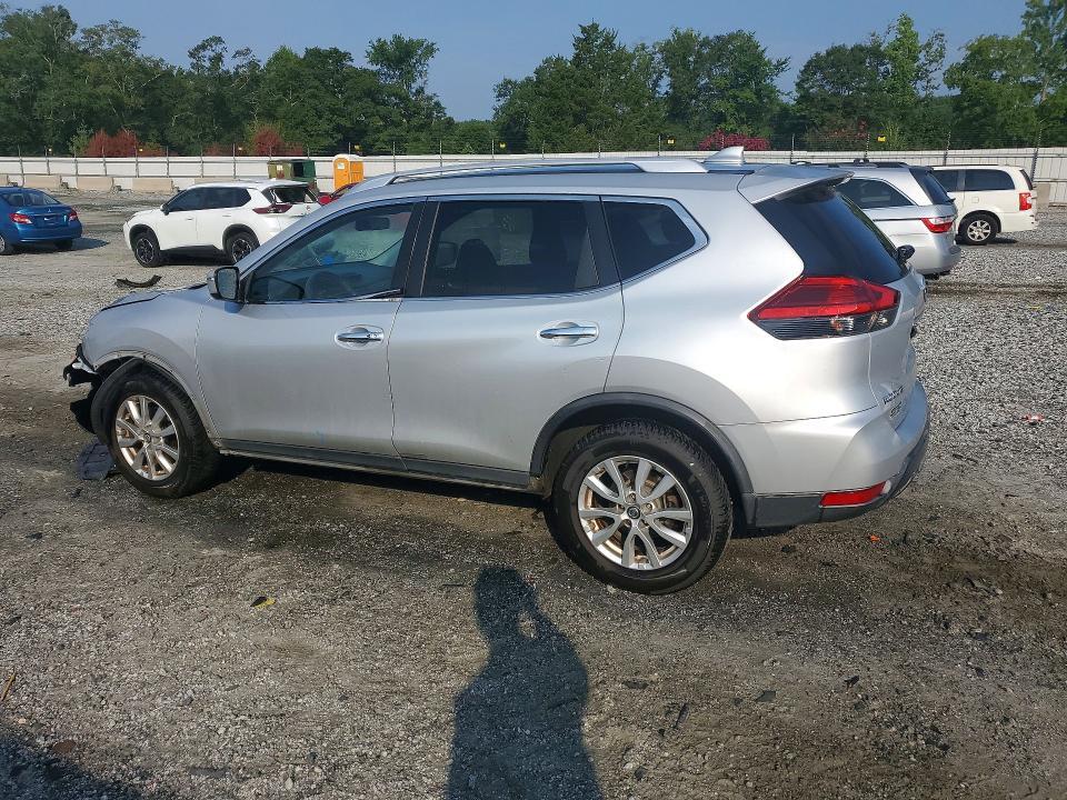 2017 NISSAN ROGUE SV — Фото 2 из 12