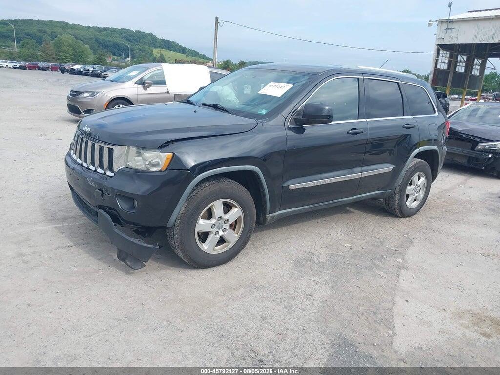 1J4RR4GG6BC596735 2011 JEEP GRAND CHEROKEE photo no. 2