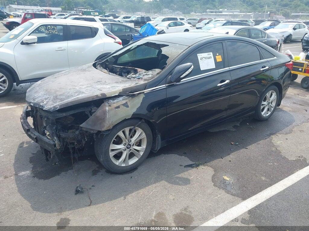 5NPEC4AB2BH297248 2011 HYUNDAI SONATA photo no. 2
