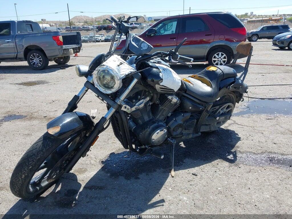 JYAVP33E8BA002114 2011 YAMAHA XVS1300 photo no. 2