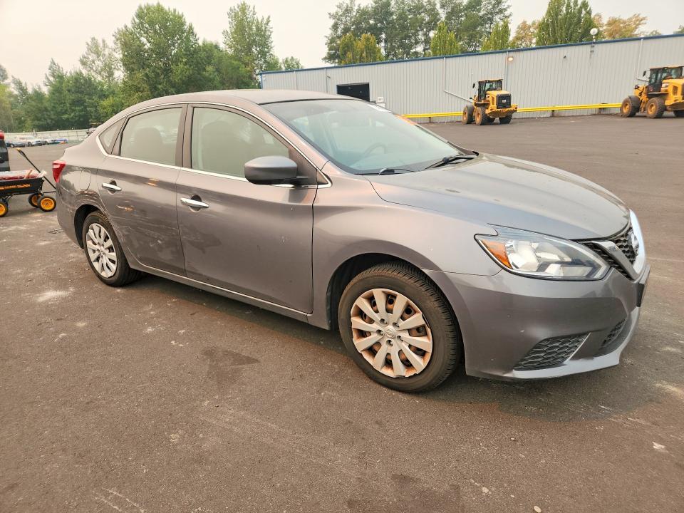 2017 NISSAN SENTRA SV — Фото 4 из 12