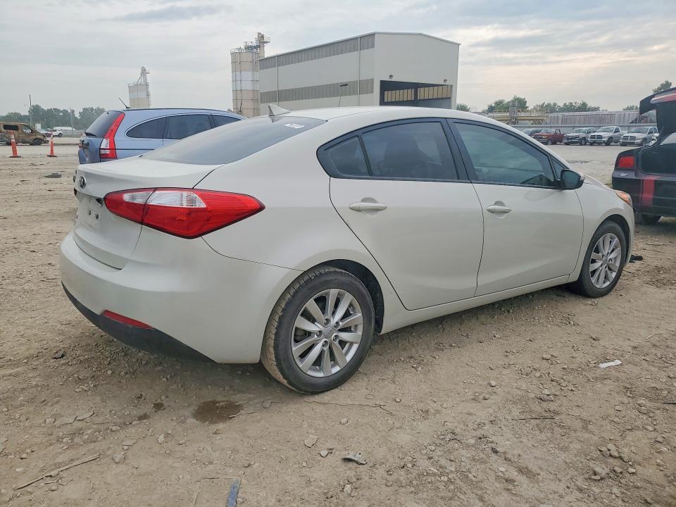 2014 KIA FORTE LX — Фото 3 из 12