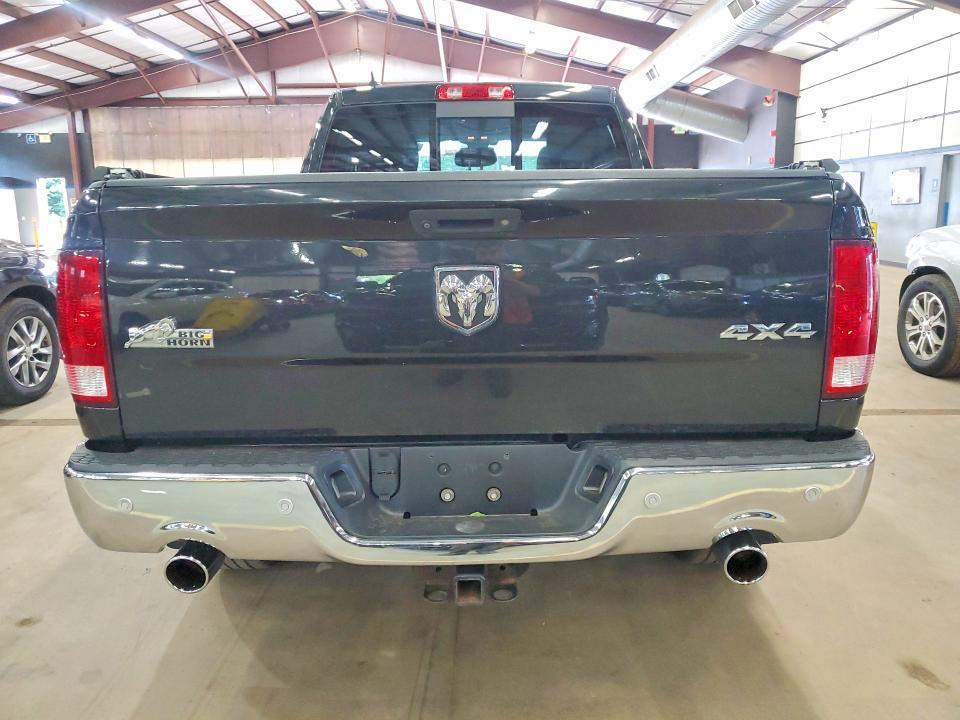 2017 RAM 1500 SLT — Фото 6 из 12