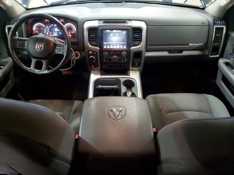 2017 RAM 1500 SLT — Фото 8 из 12