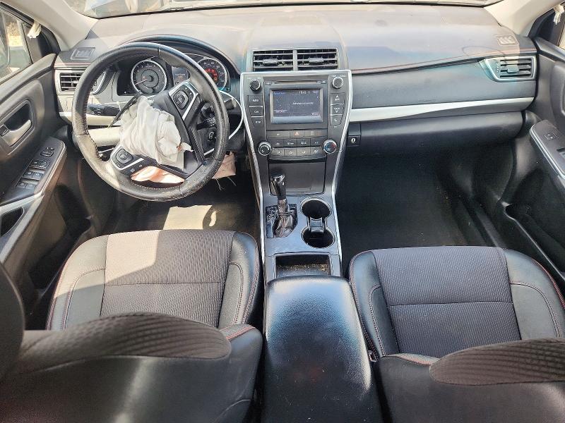 4T1BF1FK3HU687125 2017 TOYOTA CAMRY photo no. 8