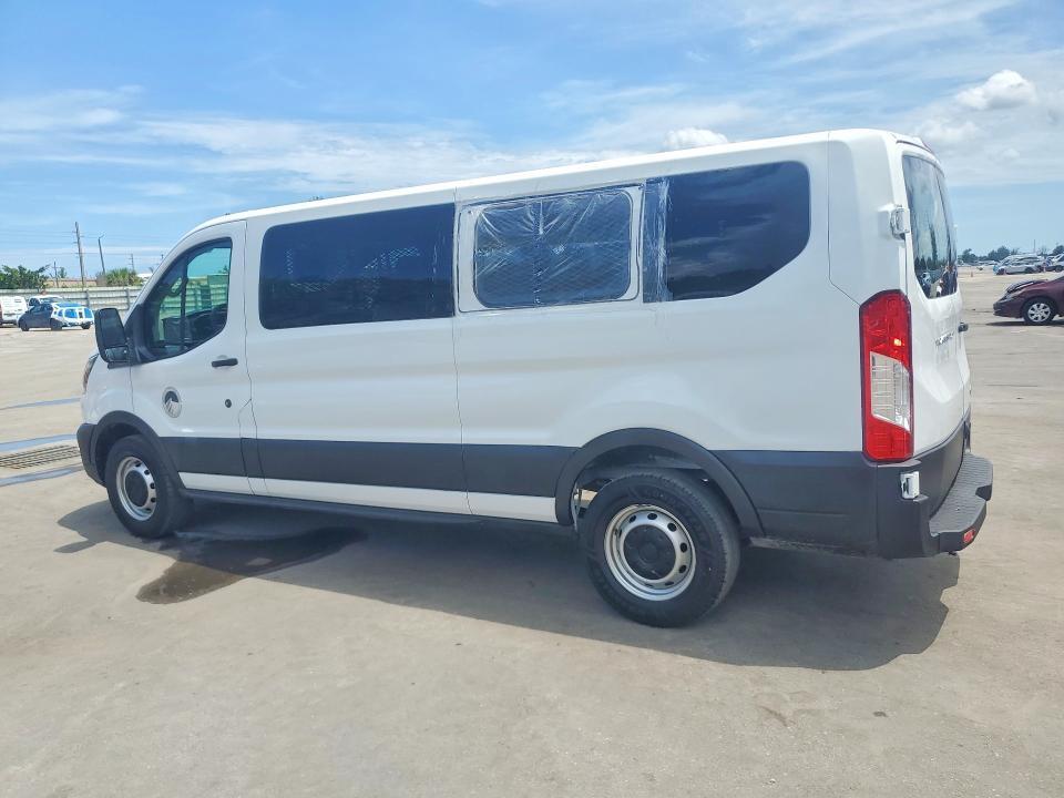 2022 FORD TRANSIT T-350 — Фото 2 из 12