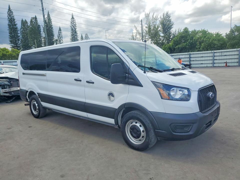 2022 FORD TRANSIT T-350 — Фото 4 из 12
