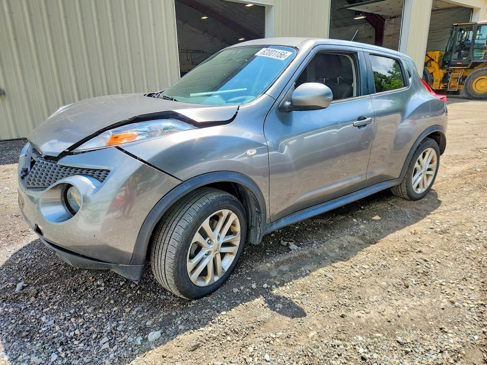 2014 NISSAN JUKE S