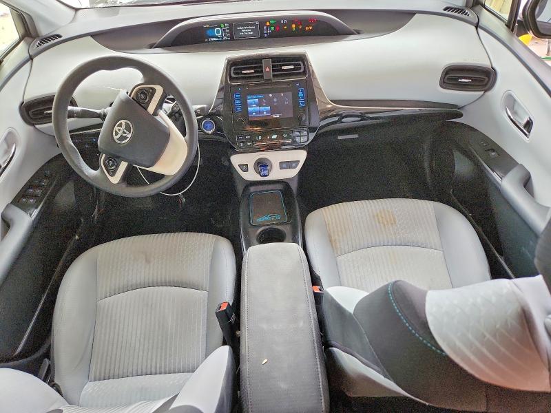 2017 TOYOTA PRIUS TWO — Фото 8 из 12