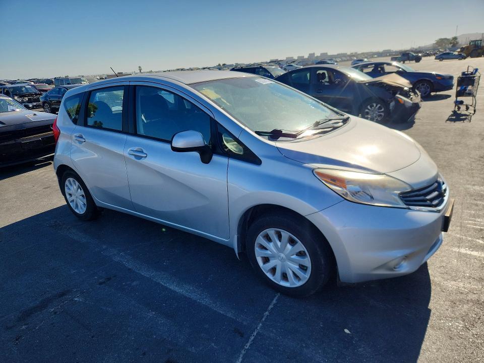 2014 NISSAN VERSA NOTE SV — Фото 4 из 12