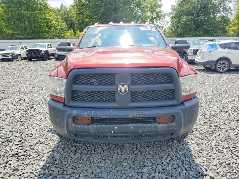 2014 RAM 2500 ST — Фото 5 из 12