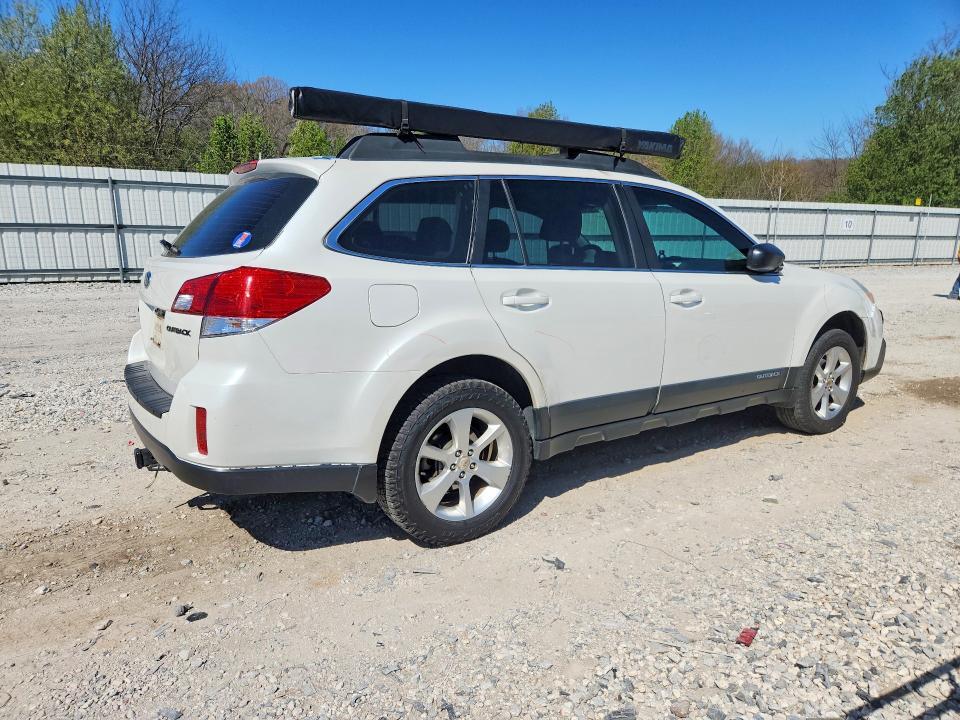 4S4BRCAC0E3228252 2014 SUBARU OUTBACK photo no. 3