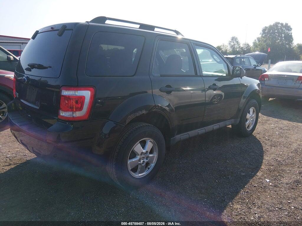1FMCU0D75BKC28877 2011 FORD ESCAPE photo no. 4