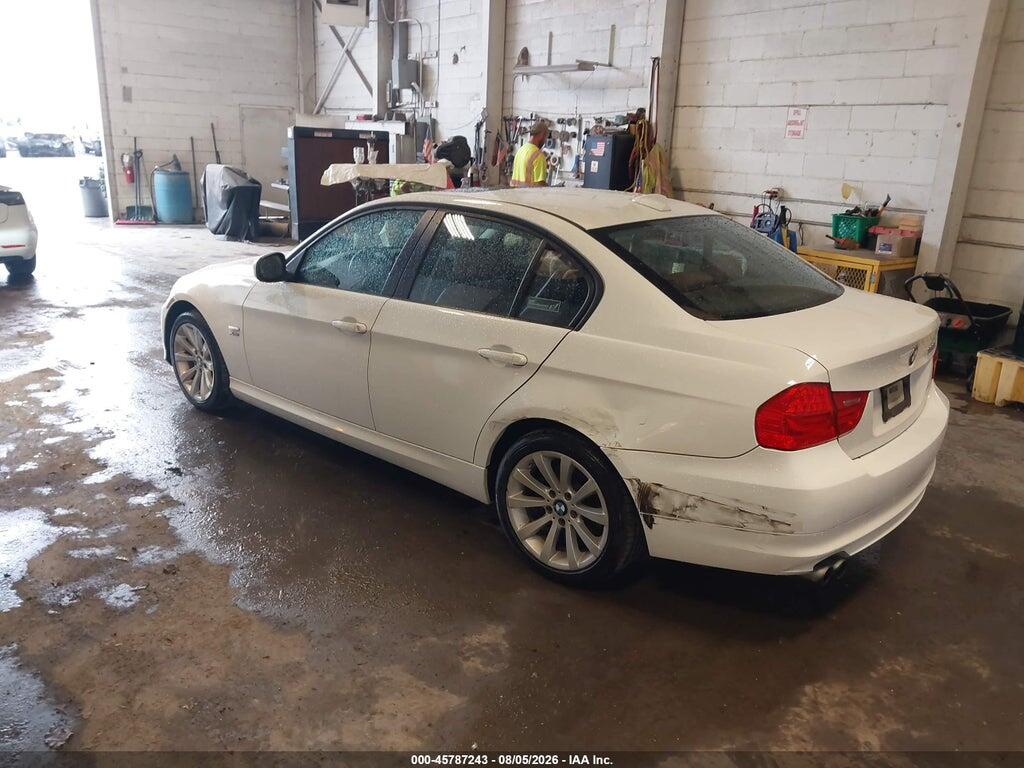 WBAPK5C52BA995677 2011 BMW 328I photo no. 3