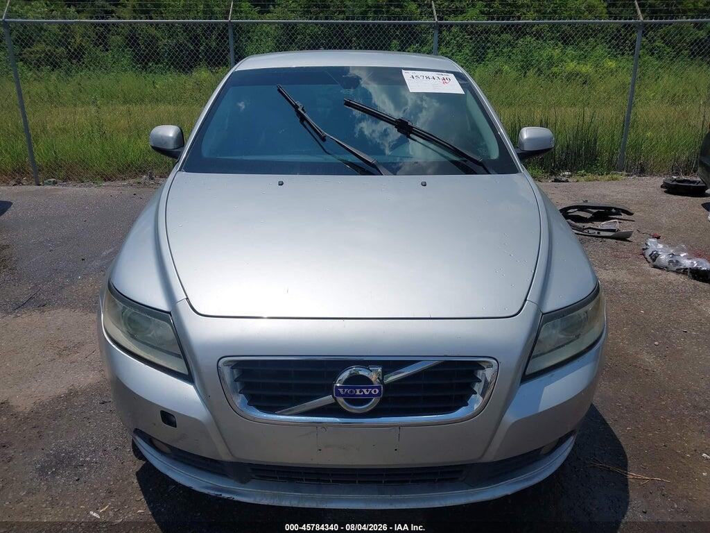YV1672MS6B2547210 2011 VOLVO S40 photo no. 12