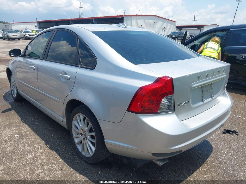 YV1672MS6B2547210 2011 VOLVO S40 photo no. 3