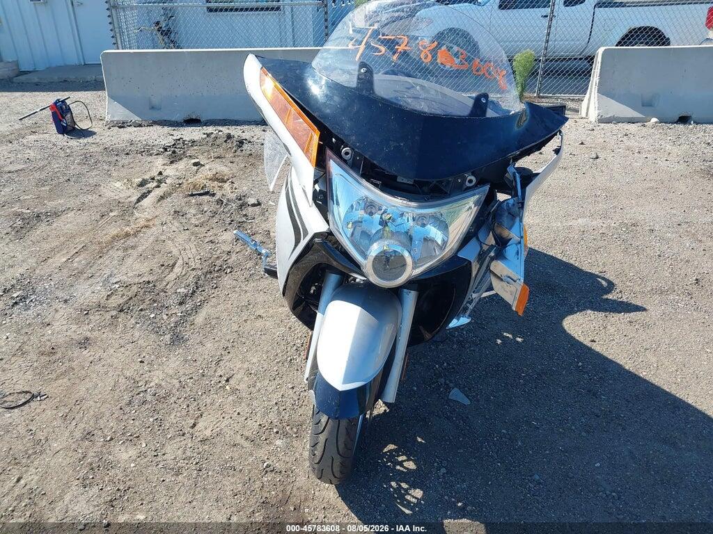 5VPSW36N4B3000257 2011 VICTORY MOTORCYCLES VISION photo no. 5