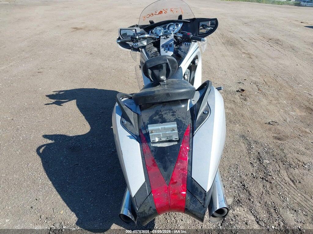 5VPSW36N4B3000257 2011 VICTORY MOTORCYCLES VISION photo no. 6