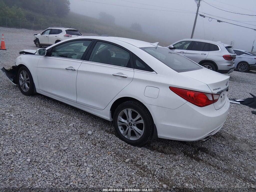 5NPEC4AB8BH299019 2011 HYUNDAI SONATA photo no. 3