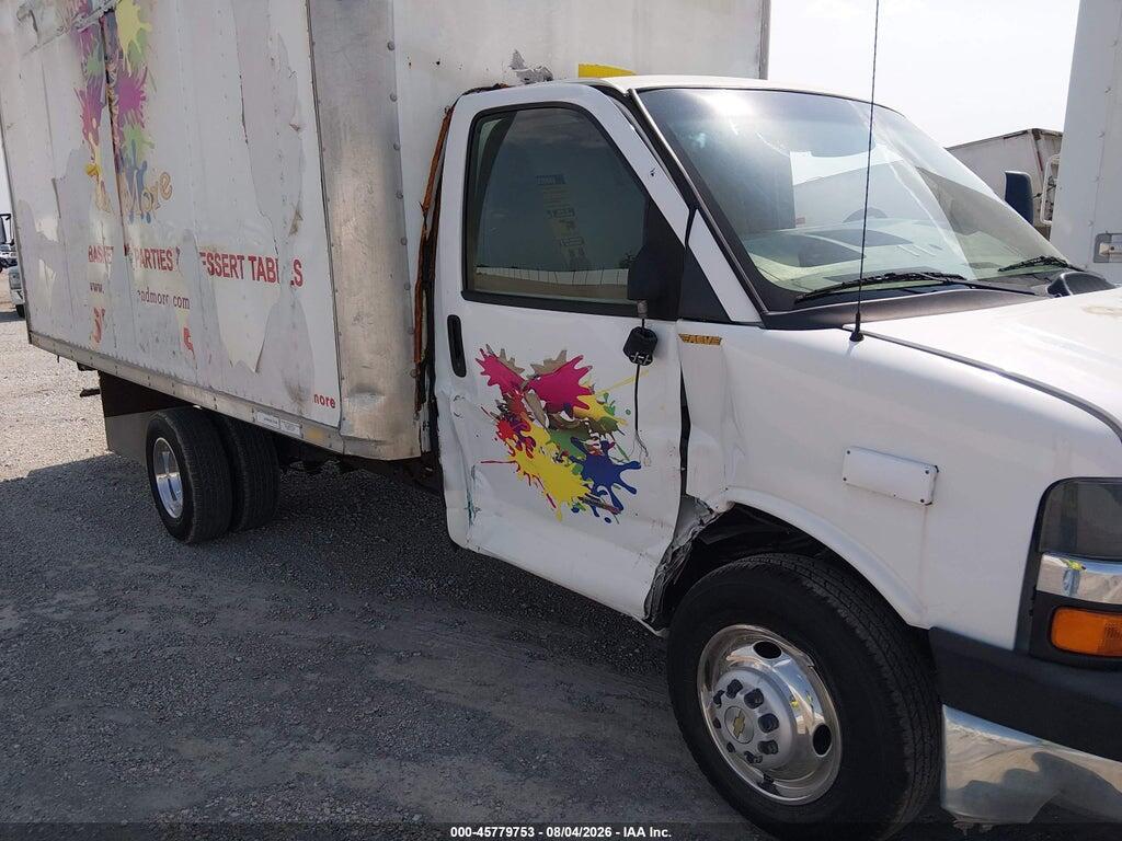 1GB3G2CL2B1127747 2011 CHEVROLET EXPRESS CUTAWAY photo no. 11
