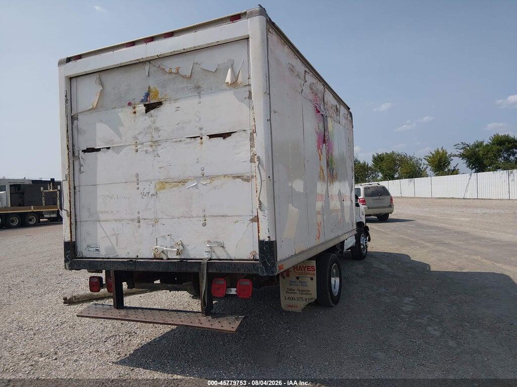 1GB3G2CL2B1127747 2011 CHEVROLET EXPRESS CUTAWAY photo no. 4