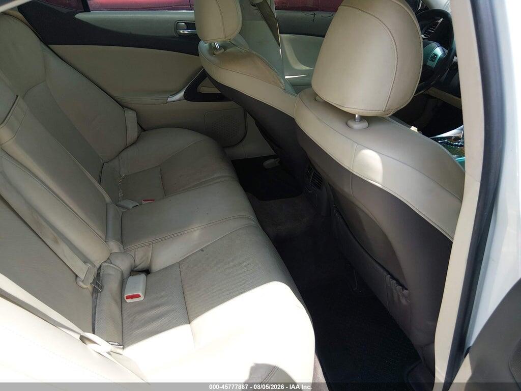 JTHBF5C22B5144574 2011 LEXUS IS 250 photo no. 8