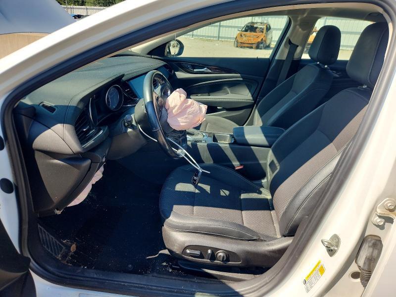 2018 BUICK REGAL PREFERRED II — Фото 7 из 12