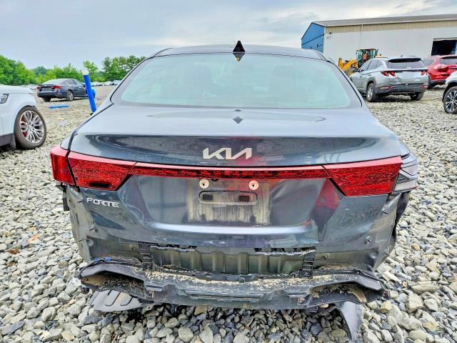 2022 KIA FORTE LXS — Фото 6 из 12