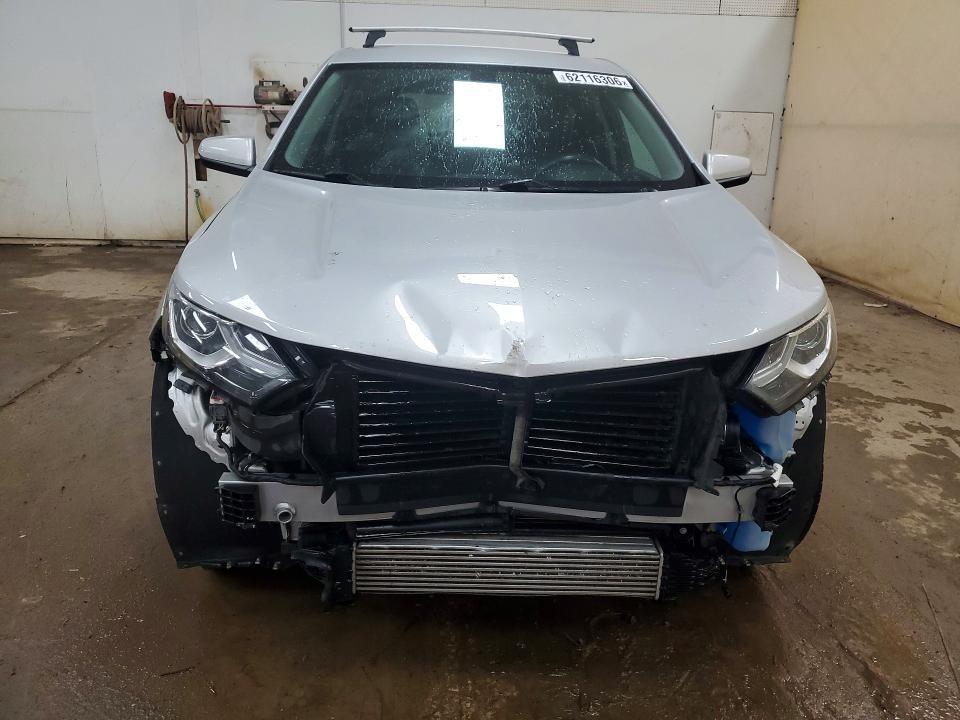 2GNAXJEV0J6245651 2018 CHEVROLET EQUINOX photo no. 5