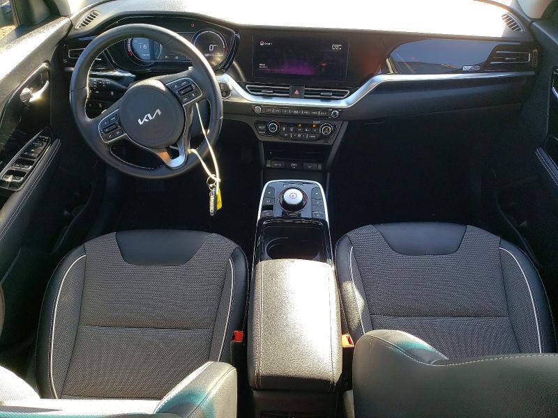 KNDCC3LG0N5124309 2022 KIA NIRO EV photo no. 8