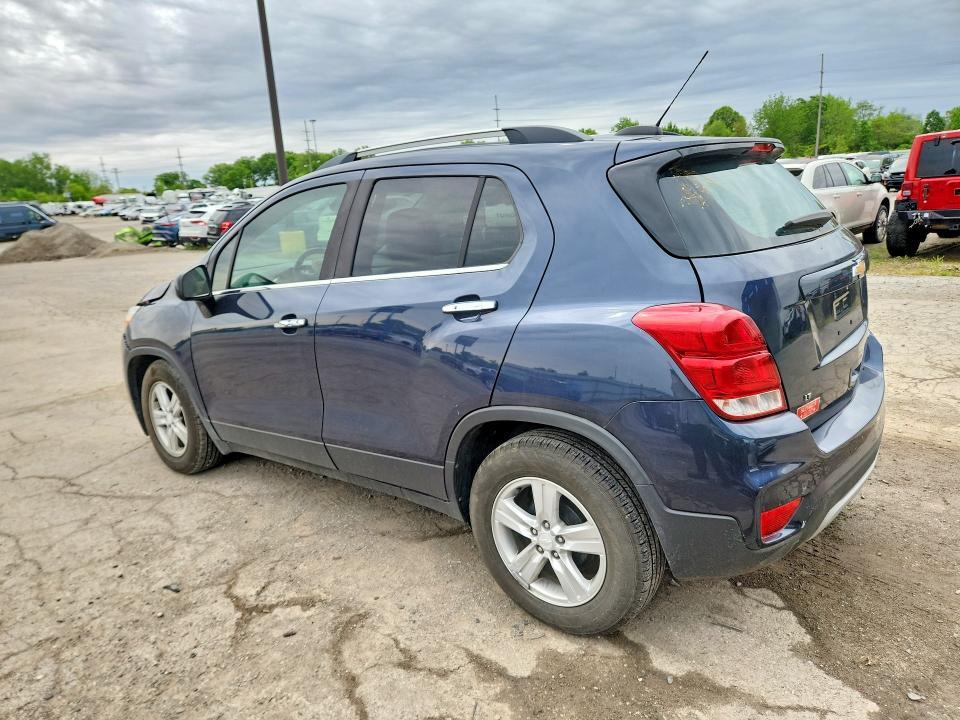 2018 CHEVROLET TRAX 1LT — Фото 2 из 13