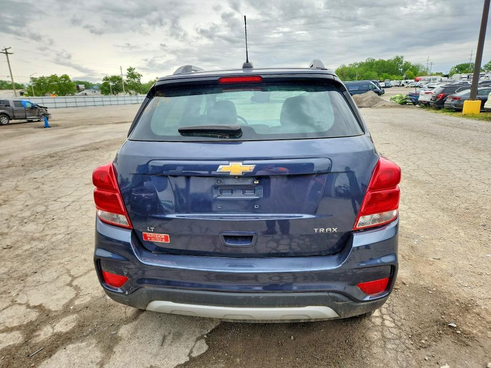 2018 CHEVROLET TRAX 1LT — Фото 6 из 13