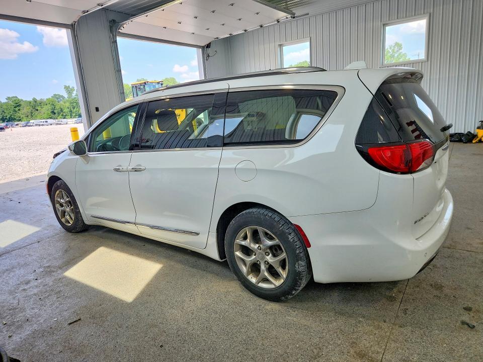 2018 CHRYSLER PACIFICA LIMITED — Фото 2 из 13