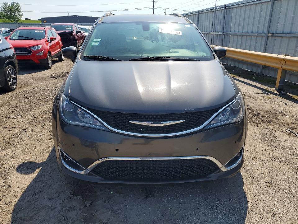 2018 CHRYSLER PACIFICA TOURING L — Фото 5 из 13