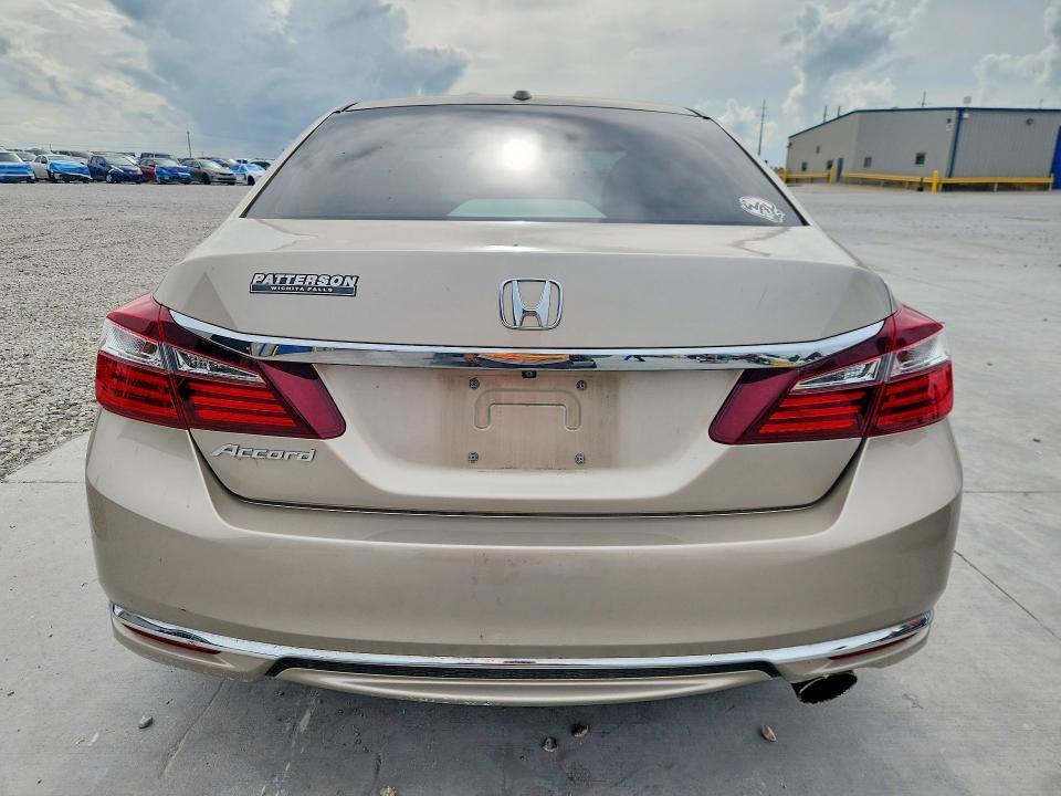 2016 HONDA ACCORD EX — Фото 6 из 12