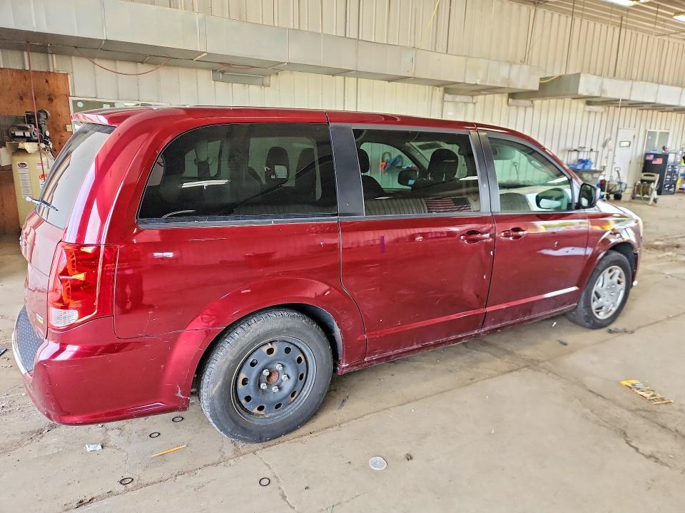 2018 DODGE GRAND CARAVAN SE — Фото 3 из 13