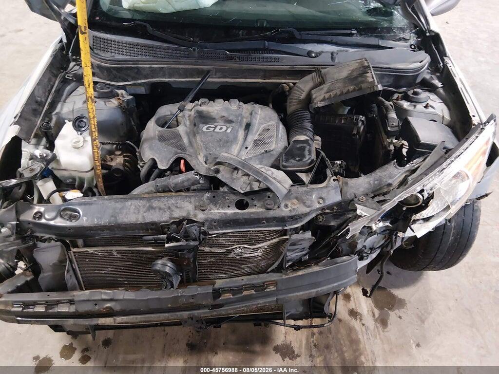 5NPEC4AC0BH179014 2011 HYUNDAI SONATA photo no. 10