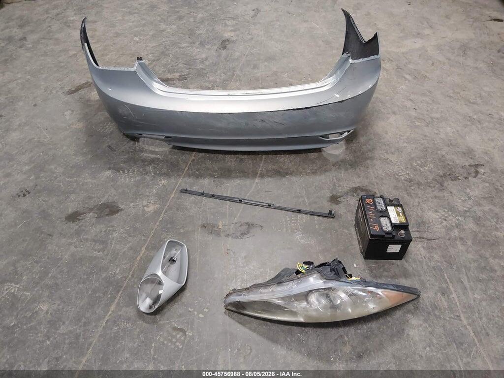 5NPEC4AC0BH179014 2011 HYUNDAI SONATA photo no. 12