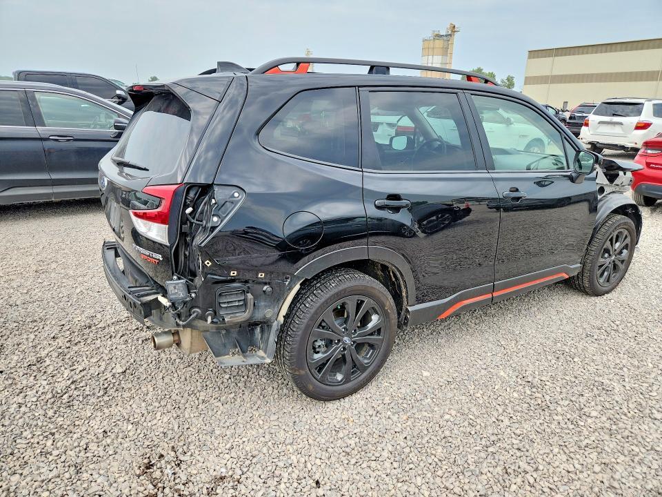 2022 SUBARU FORESTER SPORT — Фото 3 из 14