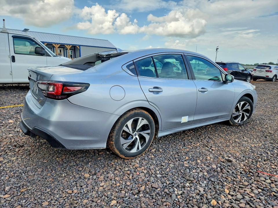 2022 SUBARU LEGACY — Фото 3 из 12