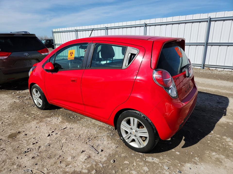2015 CHEVROLET SPARK 1LT — Фото 2 из 12