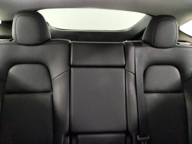 2022 TESLA MODEL Y — Фото 10 из 13