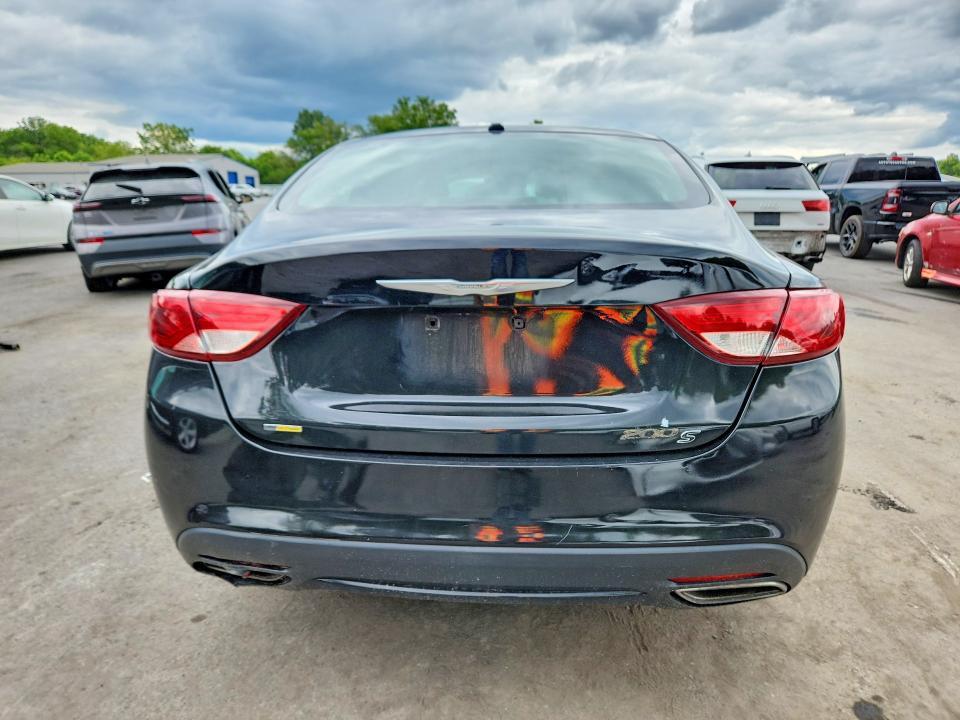 2015 CHRYSLER 200 S — Фото 6 из 12