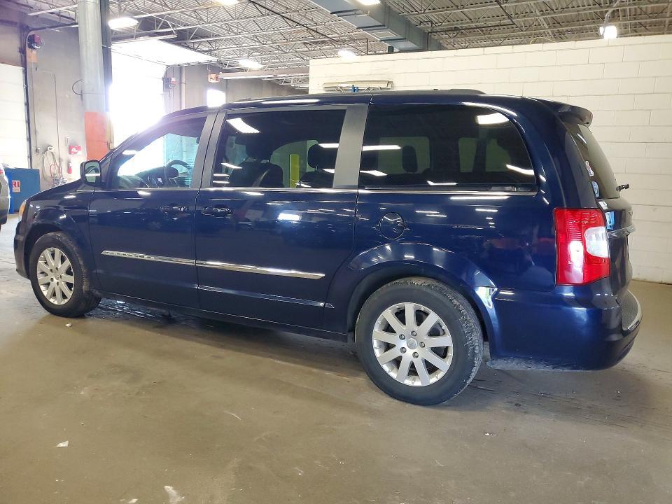 2015 CHRYSLER TOWN & COUNTRY TOURING — Фото 2 из 13